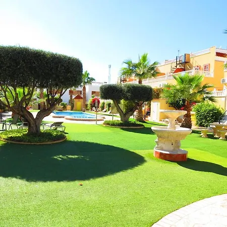 Casa La Zenia Elite Townhouse With Shared Pool And 10 Minutes Walk To Beach