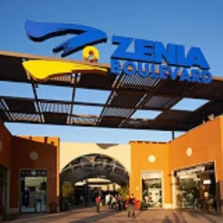 Casa La Zenia Elite Townhouse With Shared Pool And 10 Minutes Walk To Beach Holiday home Orihuela